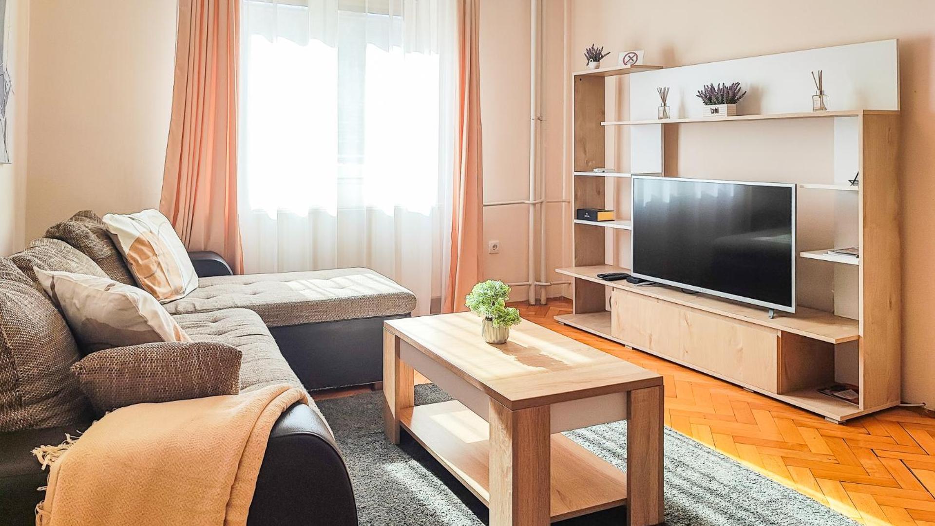 Filinhome Jaksica Suite نوفي ساد المظهر الخارجي الصورة